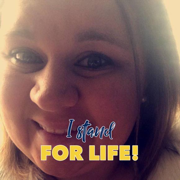 Meet your Posher, April - Picture 1 of 1